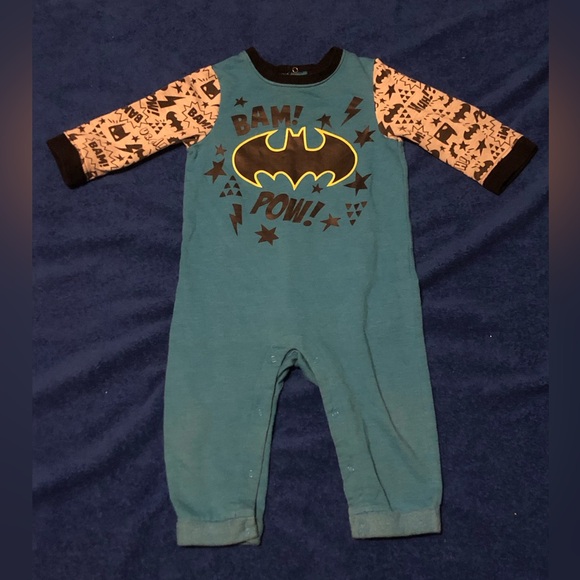 Batman Kids Pyjamas - Picture 1 of 3